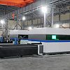FL-L1530FEHR-1500-D350-Raycus Лазерный станок для резки листового металла и труб со сменным столом и кабинетной защитой